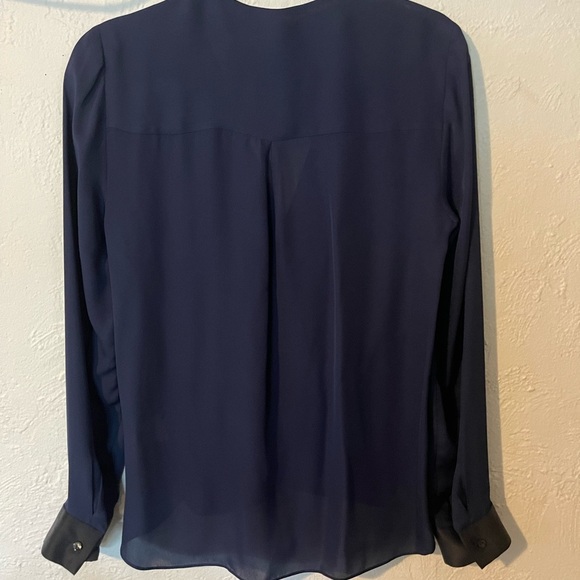 L’AGENCE Kyla Satin Silk  Trim Draped Blouse - Picture 5 of 12
